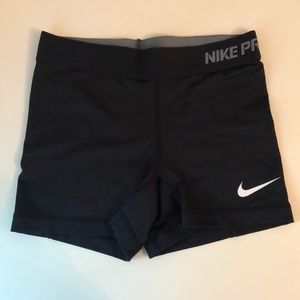 Never worn black Nike pro shorts (dri-fit)